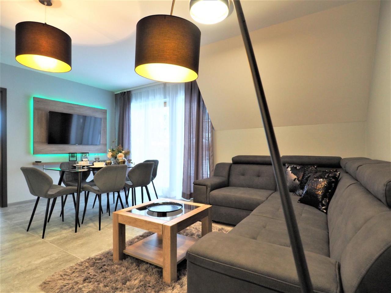 Vip Folk Apartament *